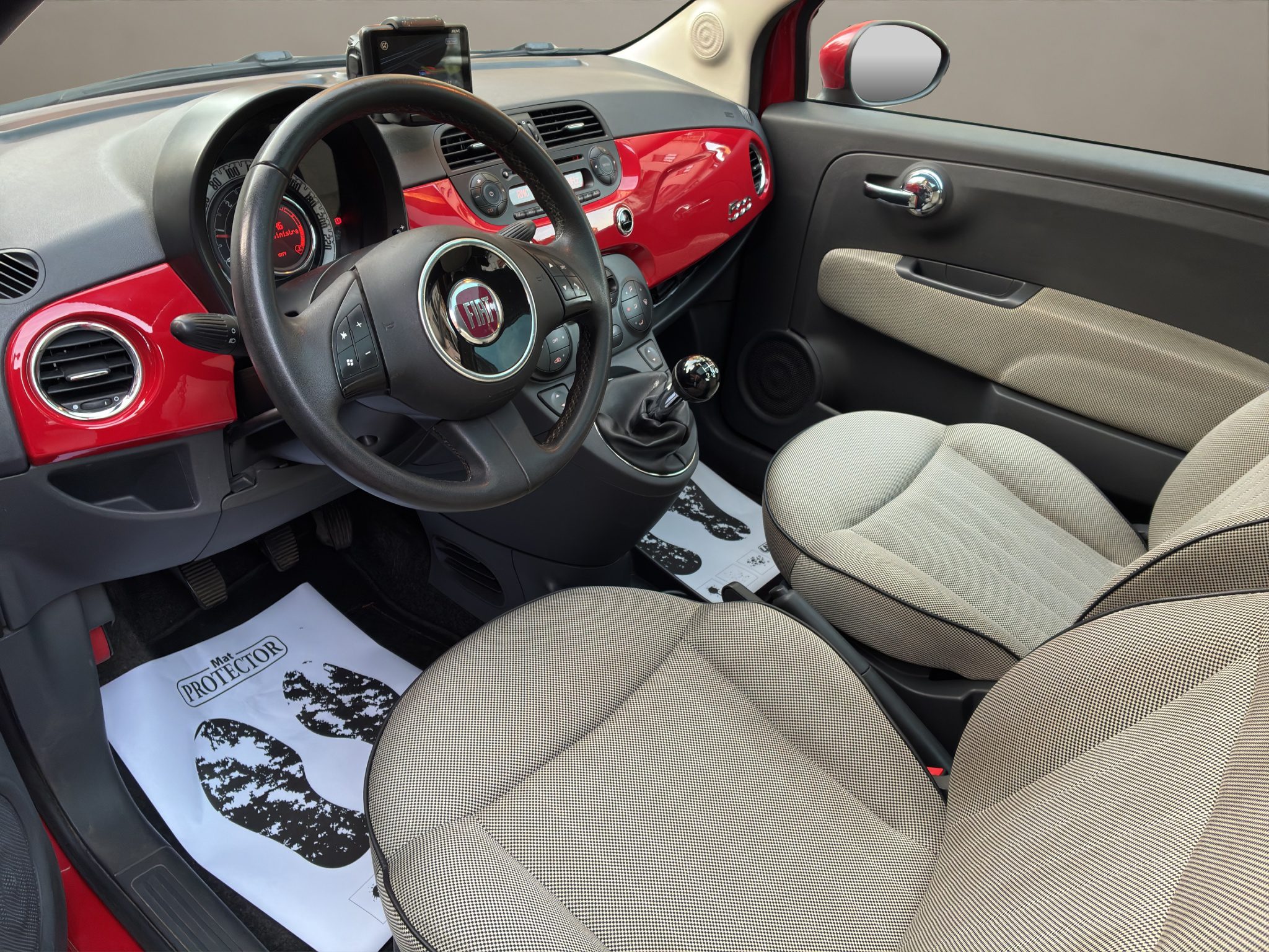 FIAT500LOUNGEDIESEL_09_converted